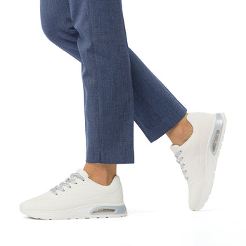 Sneakers bianche off-white da donna con suola ad aria Swish Jeans, Donna, SKU w014002005, Immagine 0